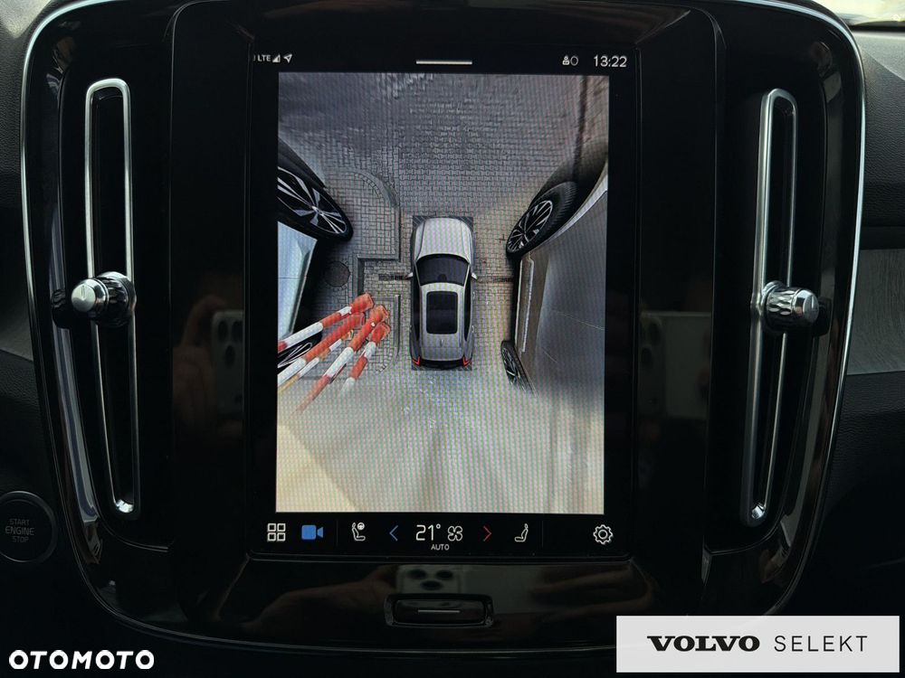 Volvo XC 40 - 21