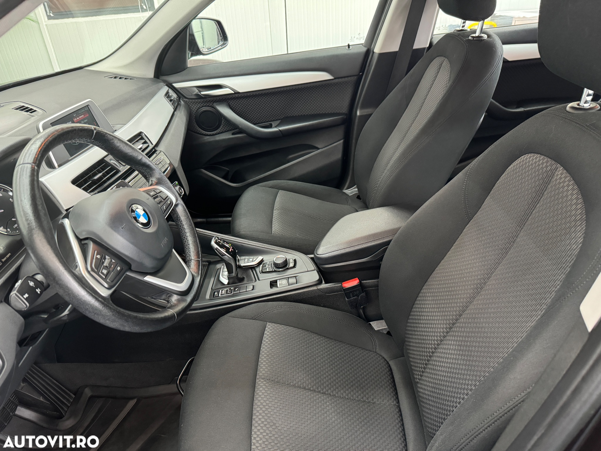 BMW X1 - 10