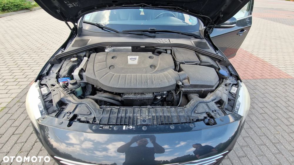 Volvo S60 D3 Momentum - 19