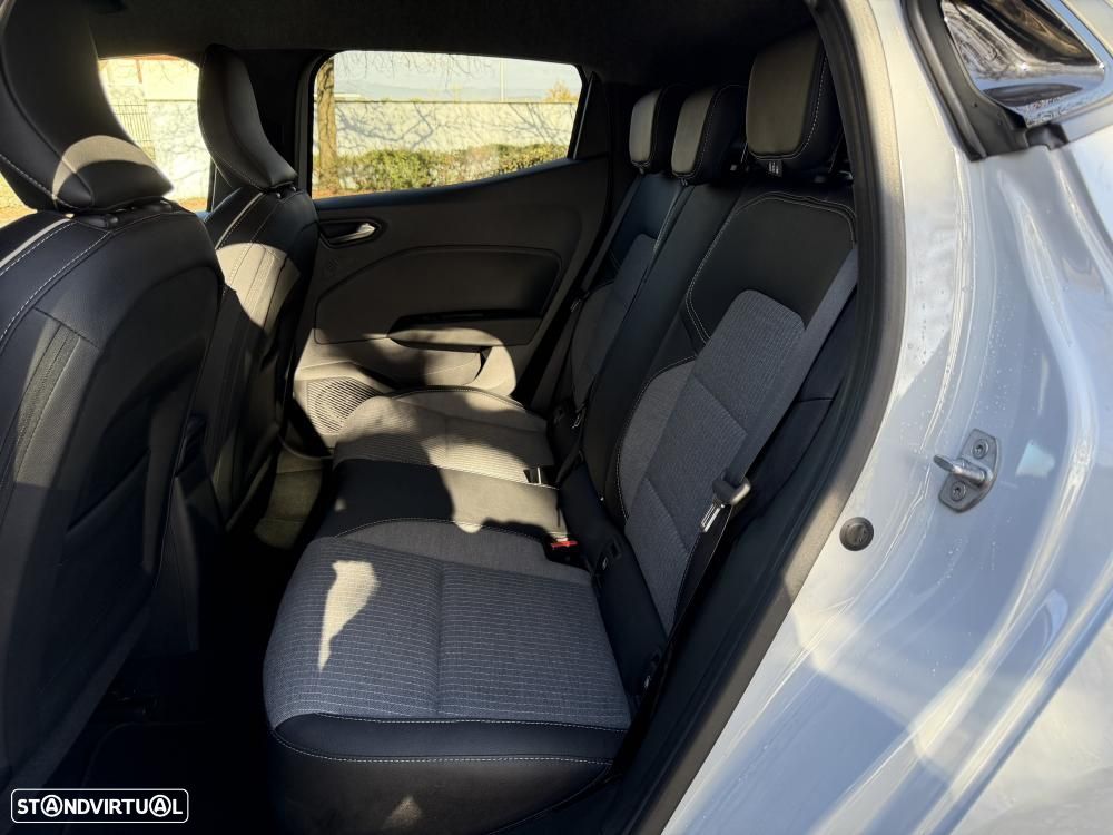 Renault Clio 1.0 TCe Techno Bi-Fuel - 21