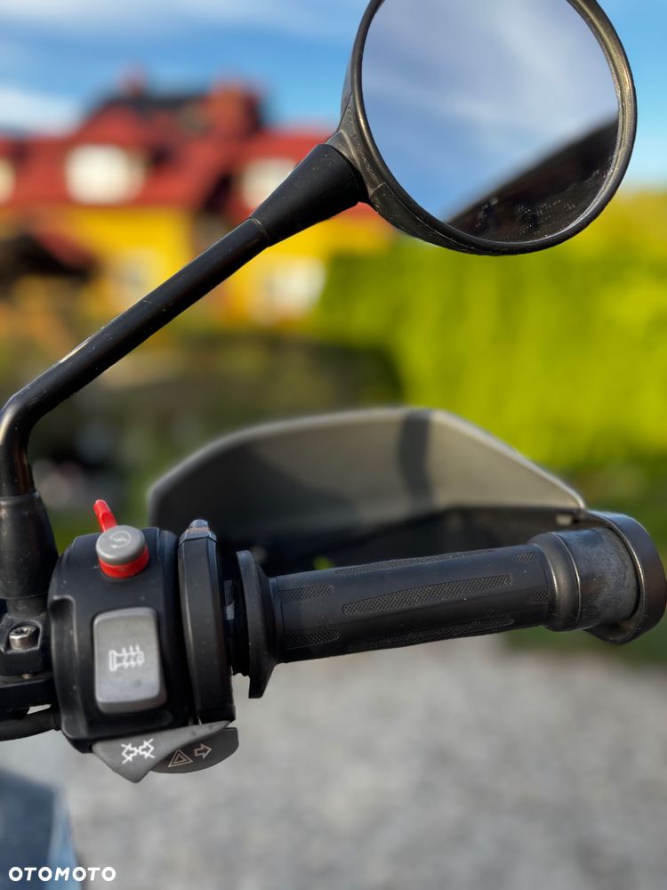 BMW R - 6