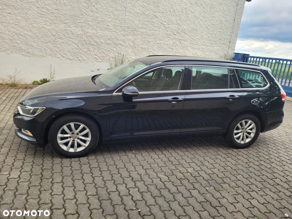 Volkswagen Passat 2.0 TDI SCR DSG Comfortline - 21