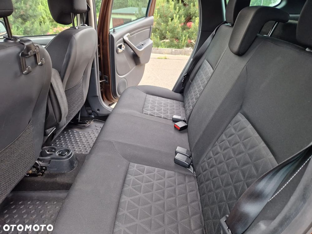 Dacia Duster 1.6 SCe Ambiance S&S - 13