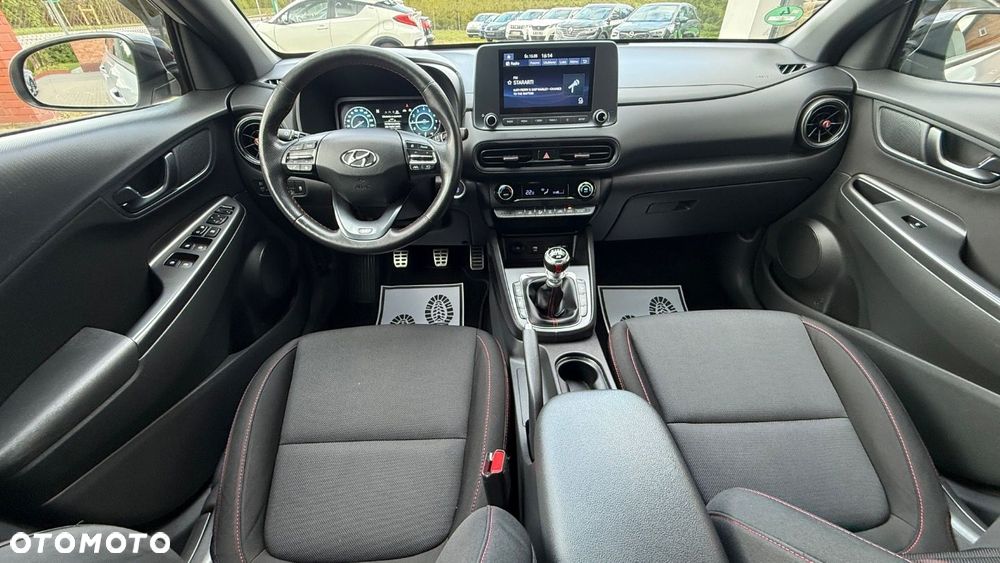 Hyundai Kona - 24