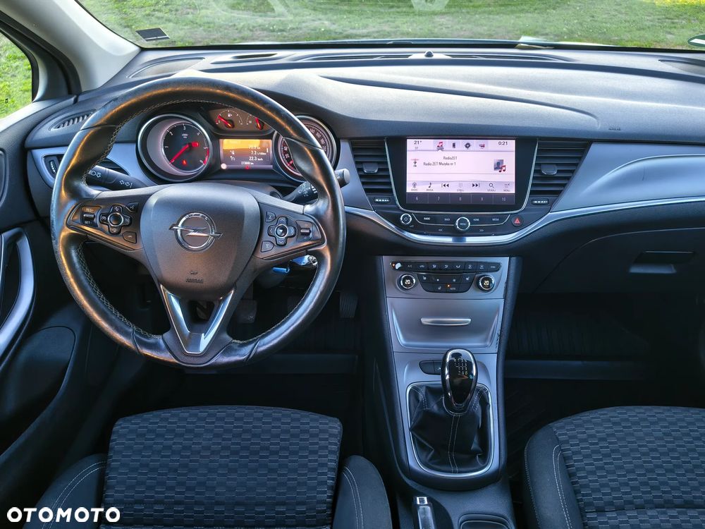 Opel Astra 1.6 CDTI Enjoy - 21