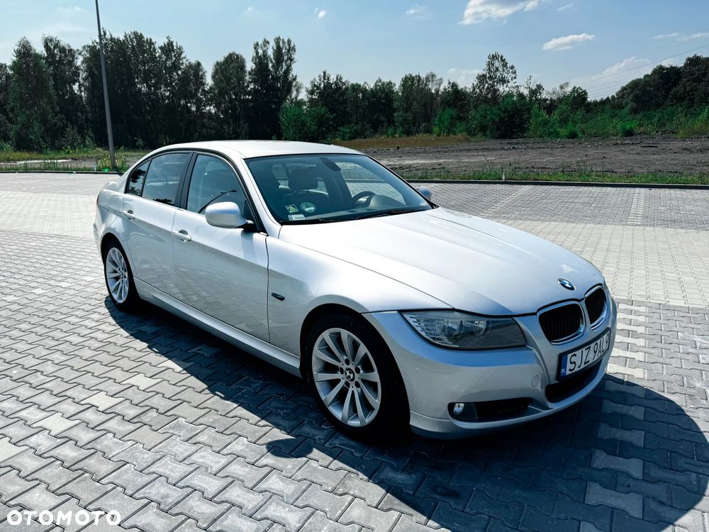 BMW Seria 3 318d - 9
