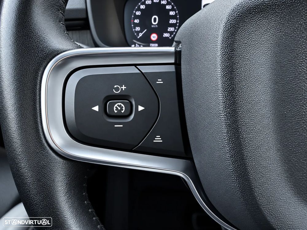 Volvo XC 40 2.0 D3 Inscription - 28