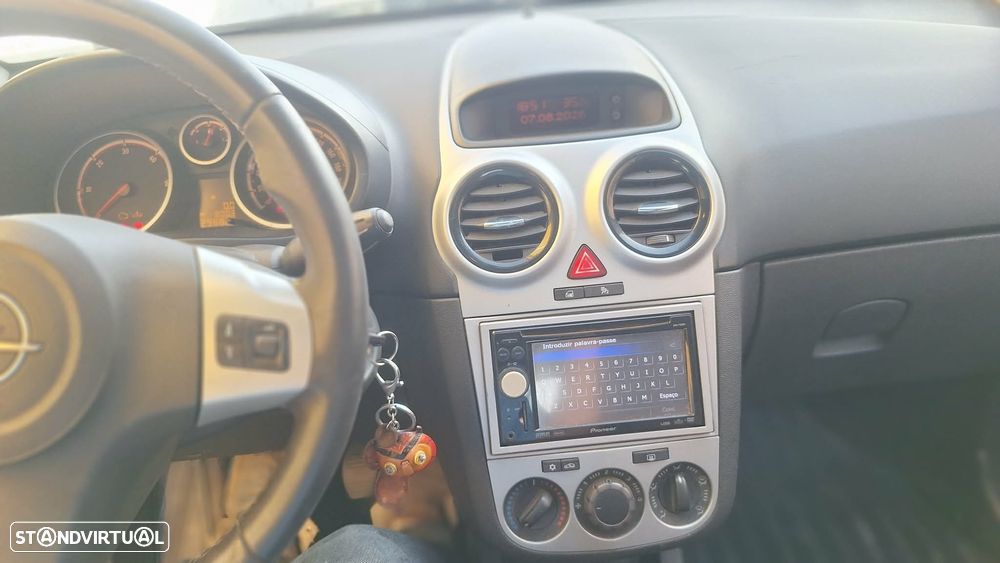 Opel Corsa 1.3 CDTi - 9