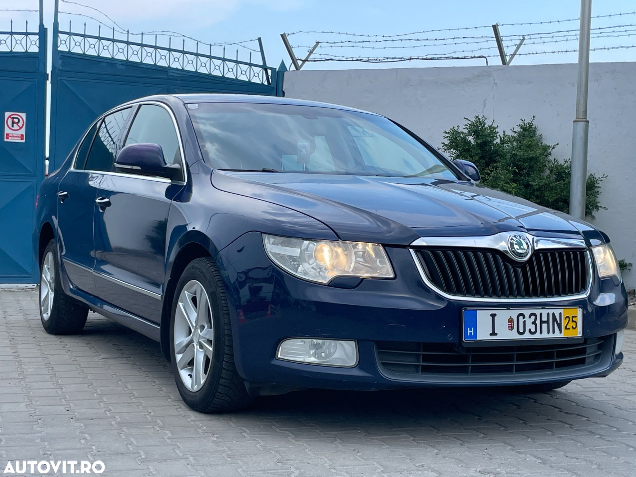 Skoda Superb - 1
