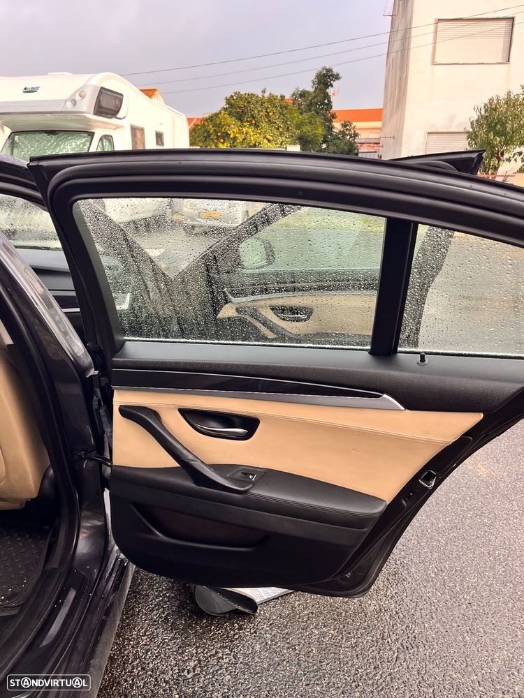 BMW 525 d Auto - 14