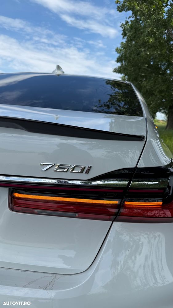 BMW Seria 7 - 5