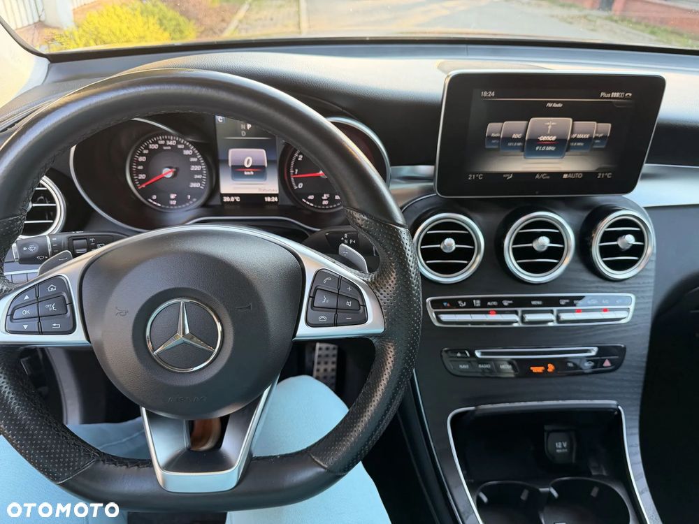 Mercedes-Benz GLC - 15