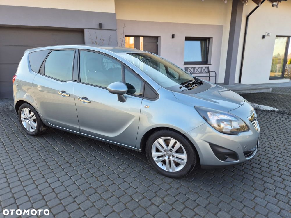 Opel Meriva 1.7 CDTI 150 Jahre - 25