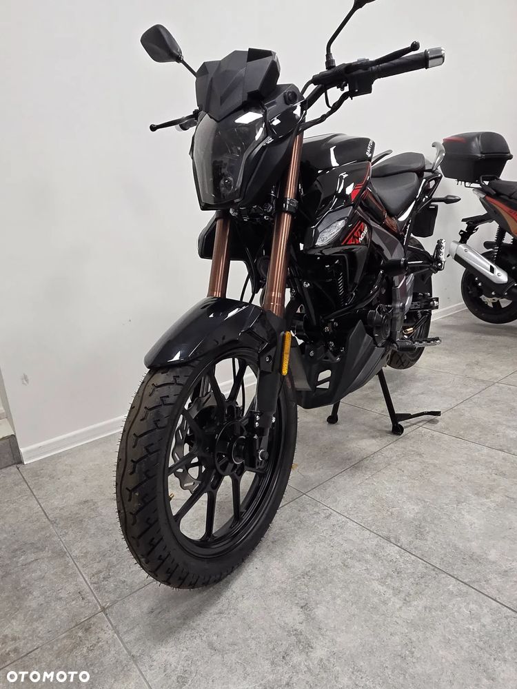 Barton NOXO 125 - 7