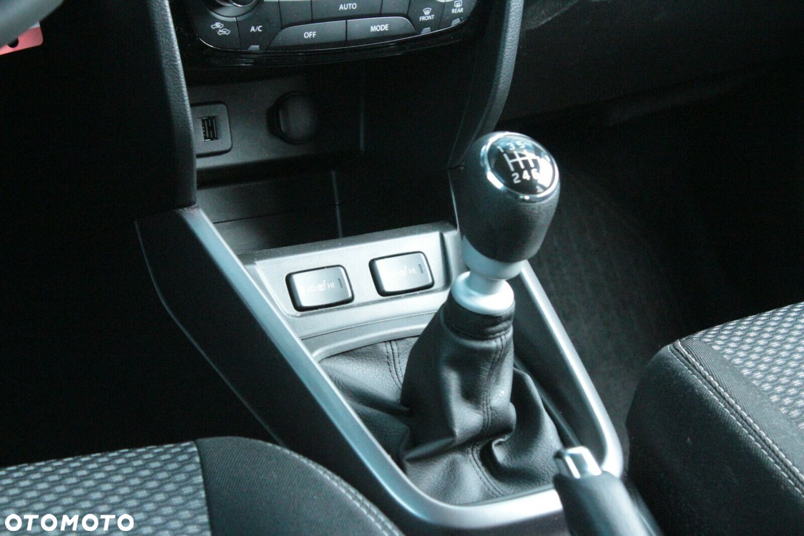Suzuki Vitara 1.4 Boosterjet mHEV Premium 2WD - 20