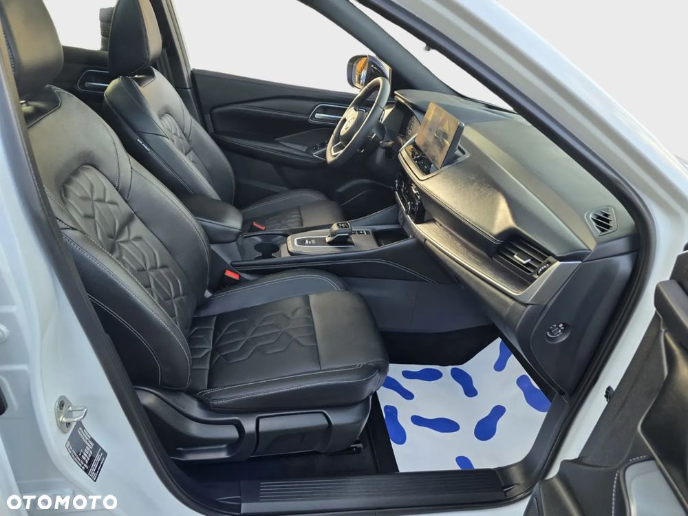 Nissan Qashqai 1.3 DIG-T MHEV Xtronic Tekna - 19