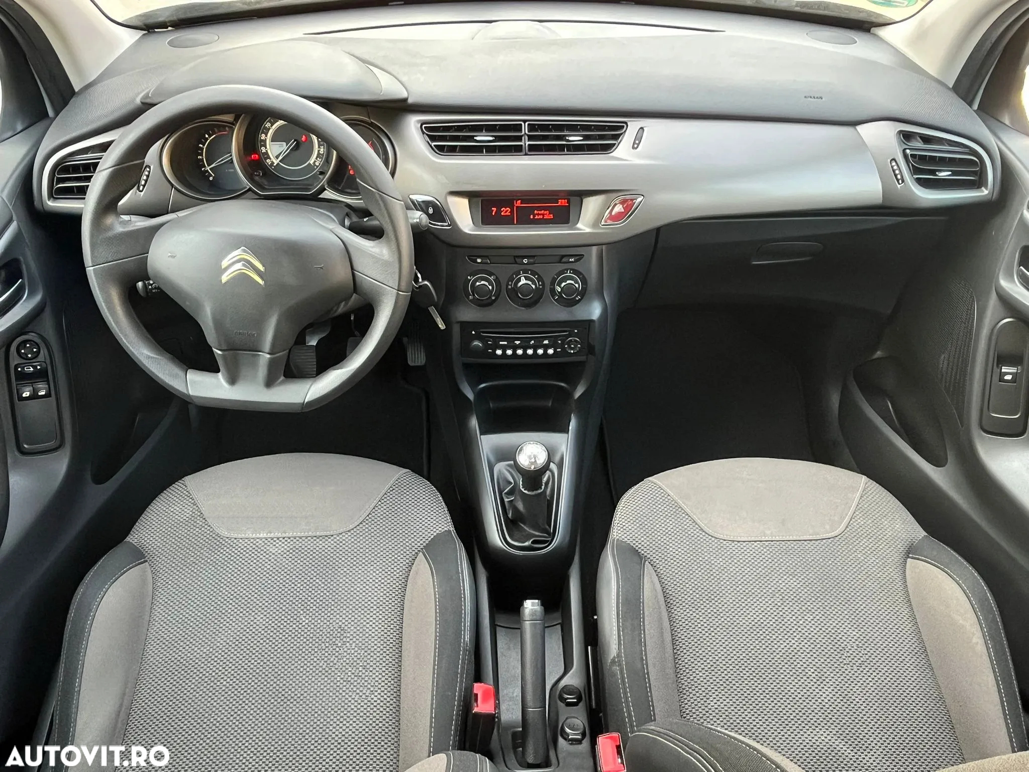 Citroën C3 1.6 HDI Exclusive - 7