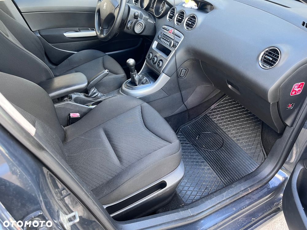 Peugeot 308 - 12