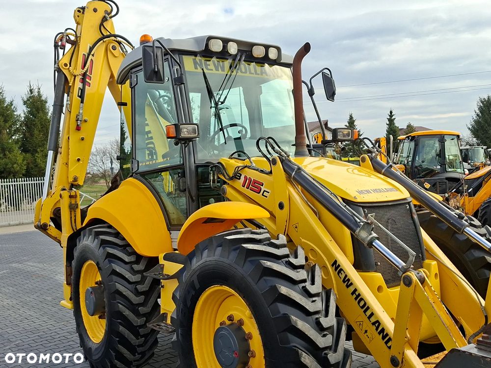 New Holland B115 C / Joystick / Koparko Ładowarka / - 14