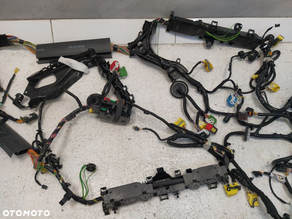 PEUGEOT 208 II PRZEWODY KABLE INSTALACJA WIĄZKA KABINY WNĘTRZA ORYGINAŁ - 4