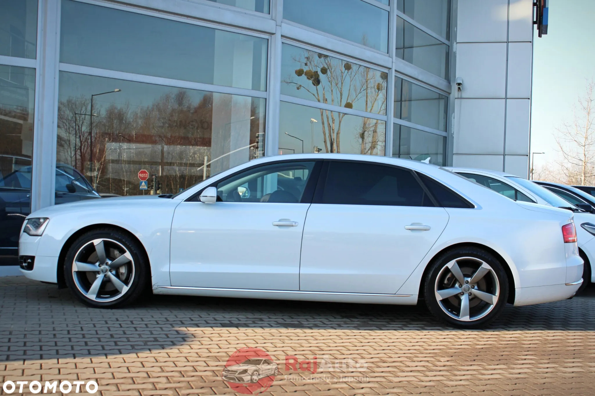 Audi A8 - 5