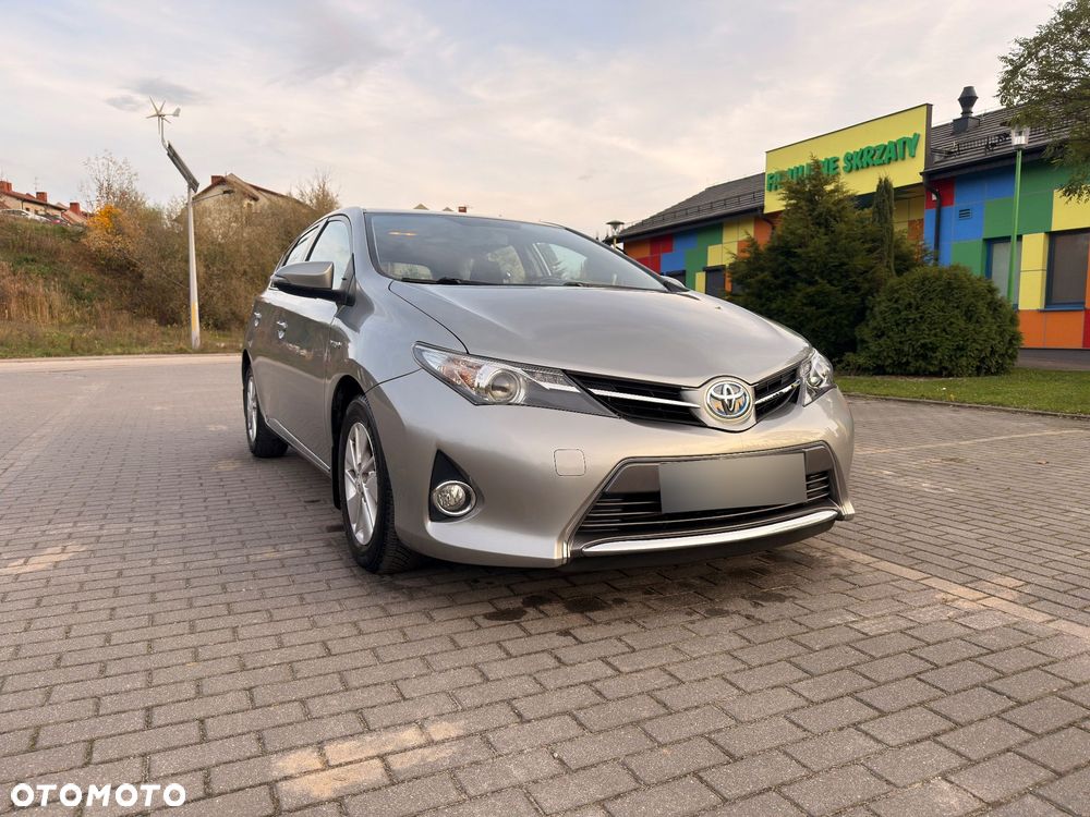 Toyota Auris - 13