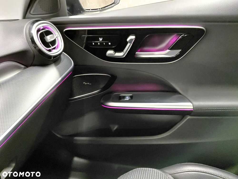 Mercedes-Benz Klasa C 220 d 4MATIC 9G-TRONIC - 14