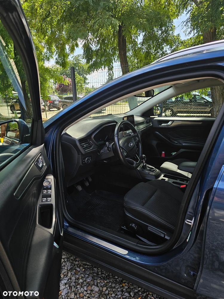 Ford Focus 1.0 EcoBoost Titanium - 10