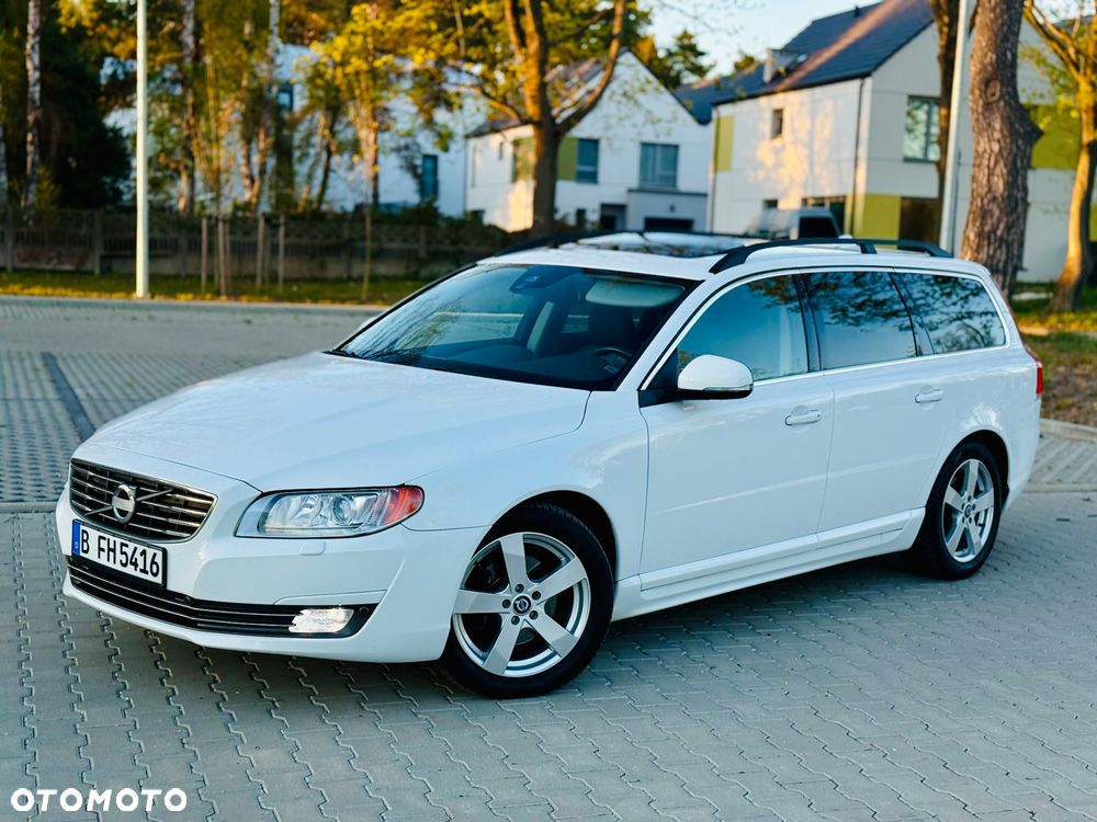 Volvo V70 D2 Momentum - 27