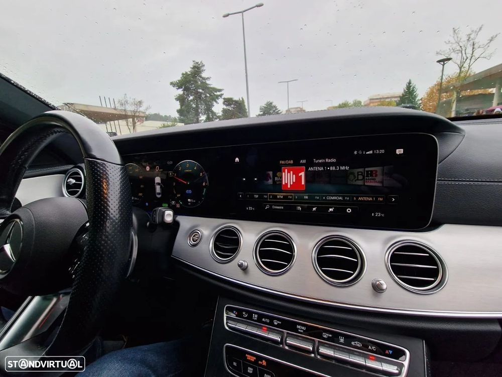 Mercedes-Benz E 300 de AMG Line - 11