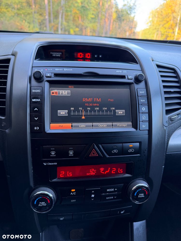 Kia Sorento - 27