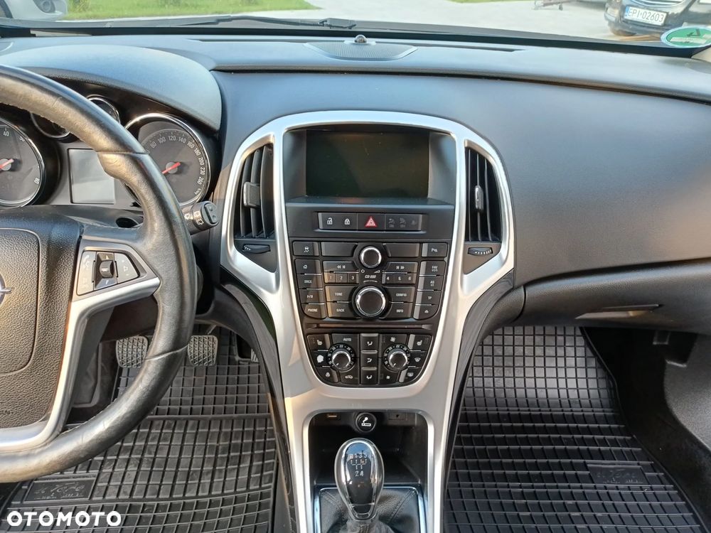 Opel Astra - 25