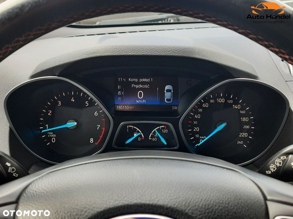 Ford Kuga 1.5 EcoBoost 2x4 ST-Line - 18