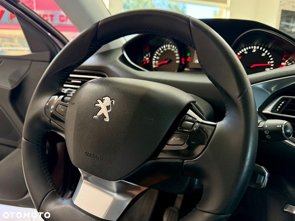 Peugeot 308 BlueHDi FAP 120 Stop&Start Style - 21