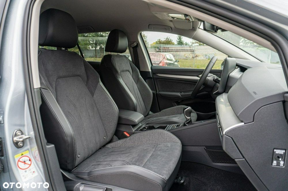 Volkswagen Golf - 15