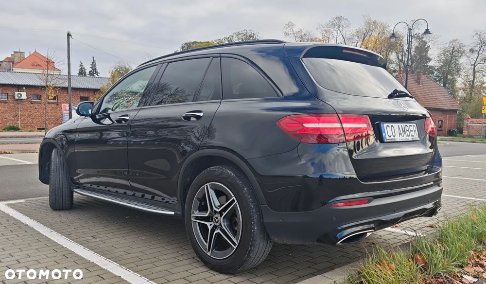 Mercedes-Benz GLC - 9