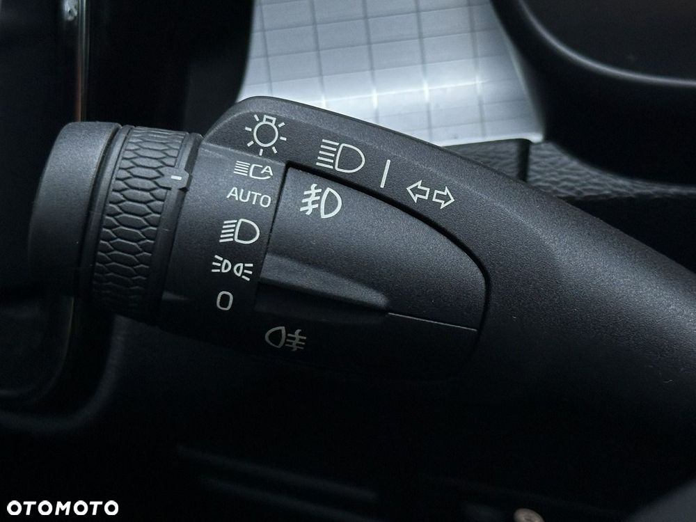Volvo XC 40 - 35