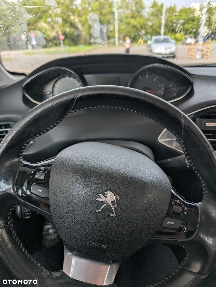 Peugeot 308 1.6 BlueHDi Active S&S EAT6 - 12