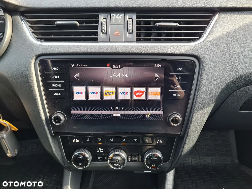 Skoda Octavia 2.0 TDI Style DSG - 17