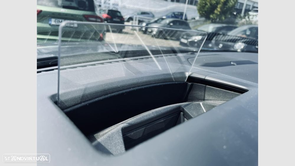 Ford Kuga 2.5 PHEV ST-Line X - 16