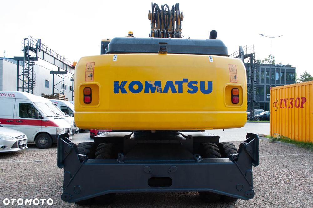 Komatsu PW 220 - 7E0 - 3