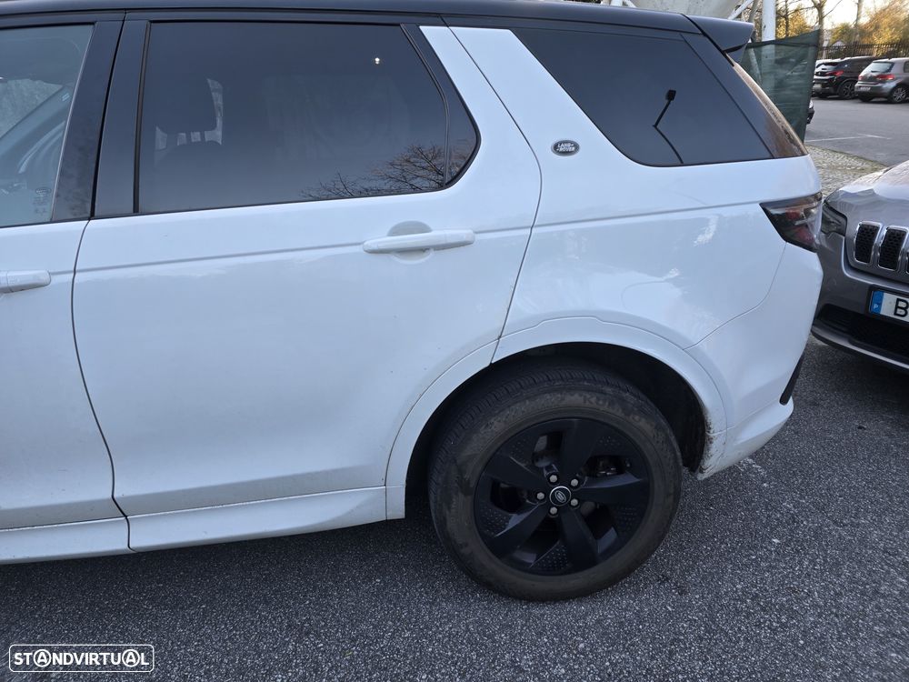 Land Rover Discovery Sport 2.0 TD4 HSE 7L - 9