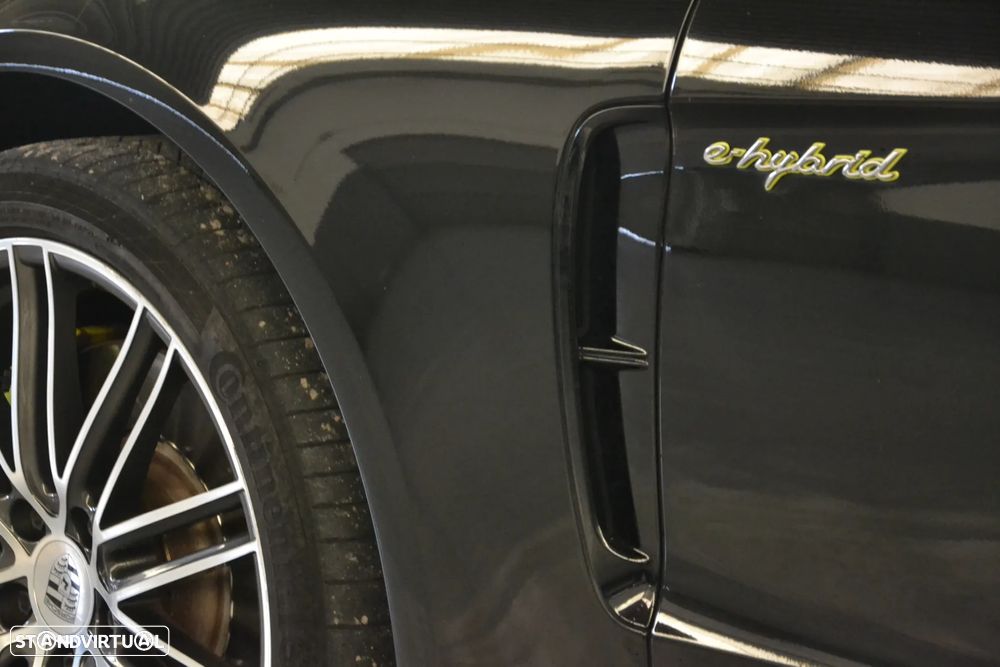Porsche Panamera Sport Turismo 4 E-Hybrid Platinum Edition - 14