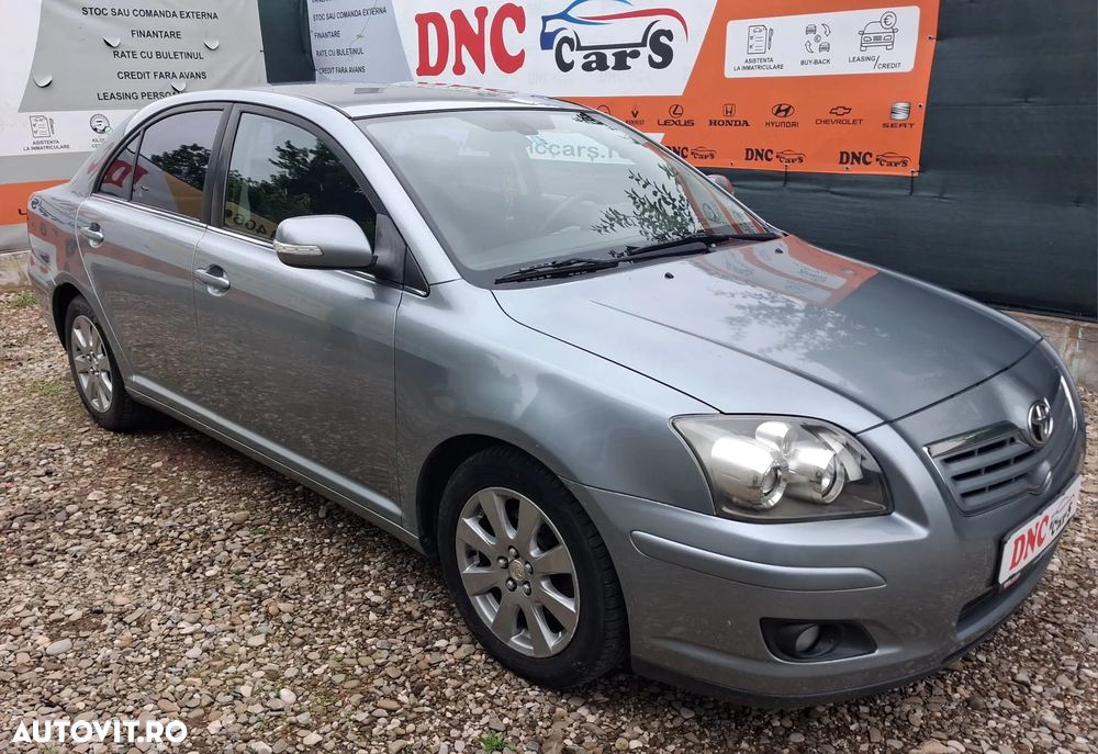Toyota Avensis 2.0 D-4D Executive - 15