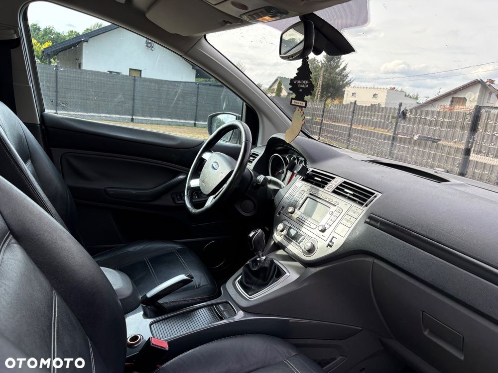 Ford Kuga 2.0 TDCi 4x4 Titanium - 16