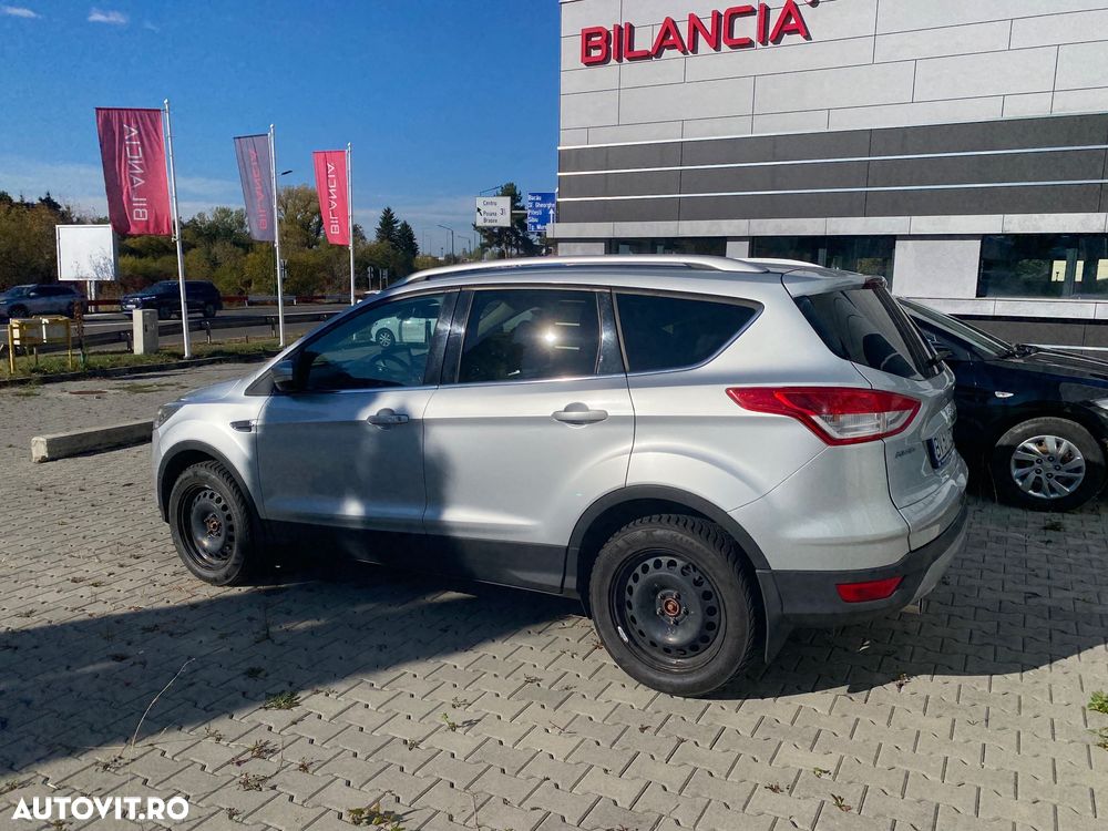 Ford Kuga - 8