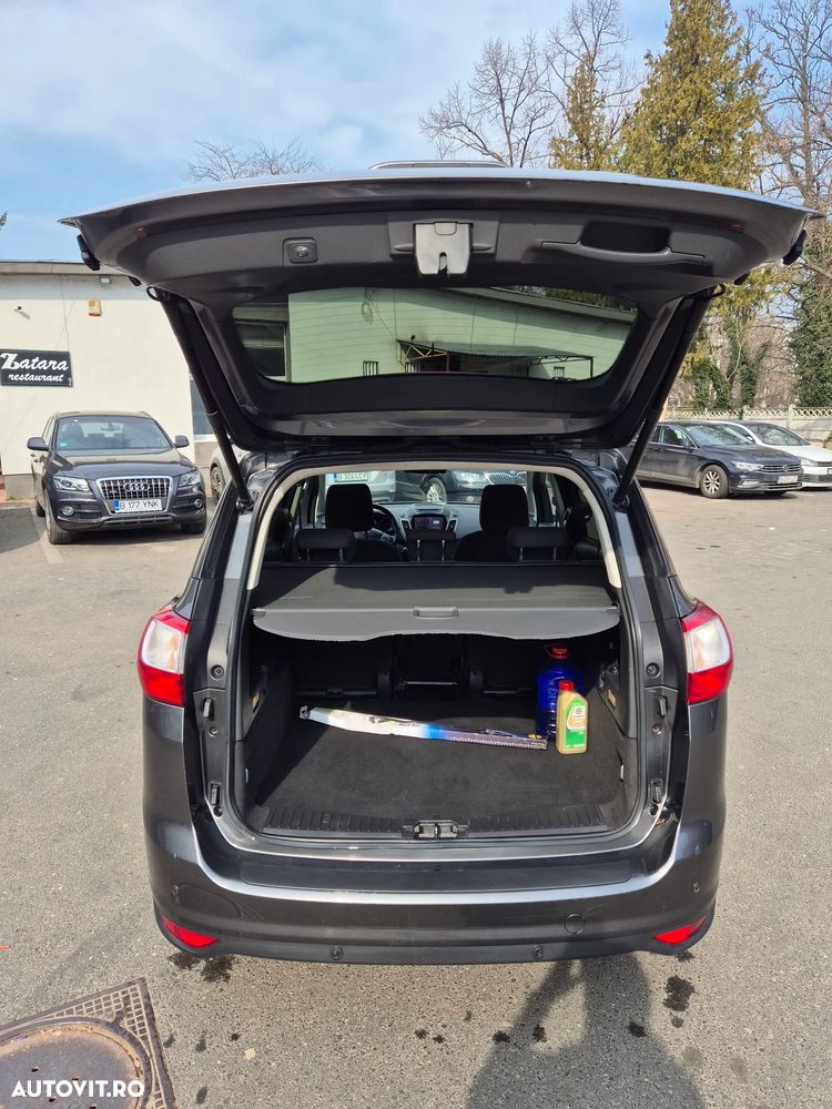 Ford Grand C-Max - 7