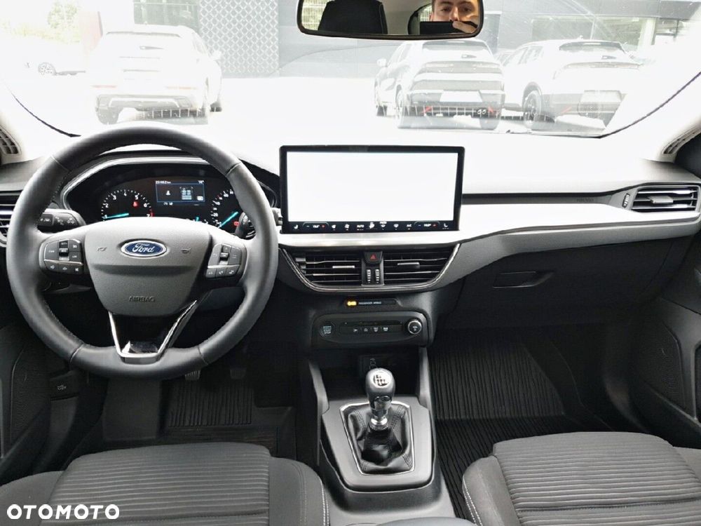 Ford Focus 1.0 EcoBoost mHEV Titanium - 8