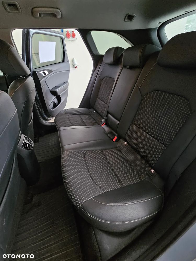 Kia Ceed 1.4 T-GDI L Business Line DCT - 19