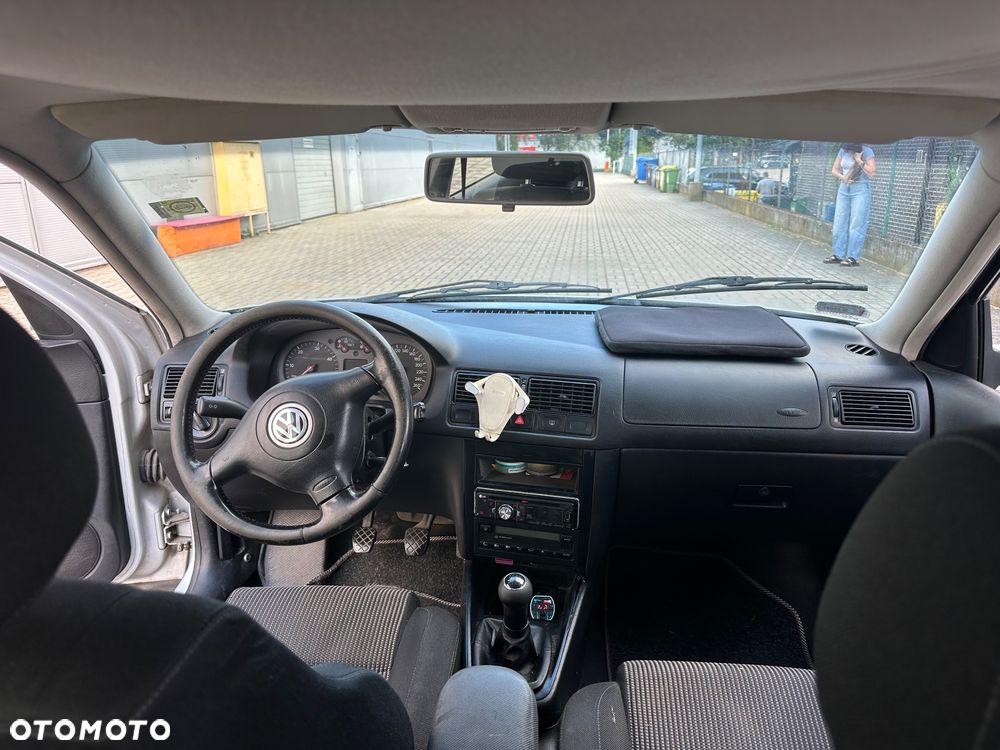 Volkswagen Golf 1.9 TDI - 18